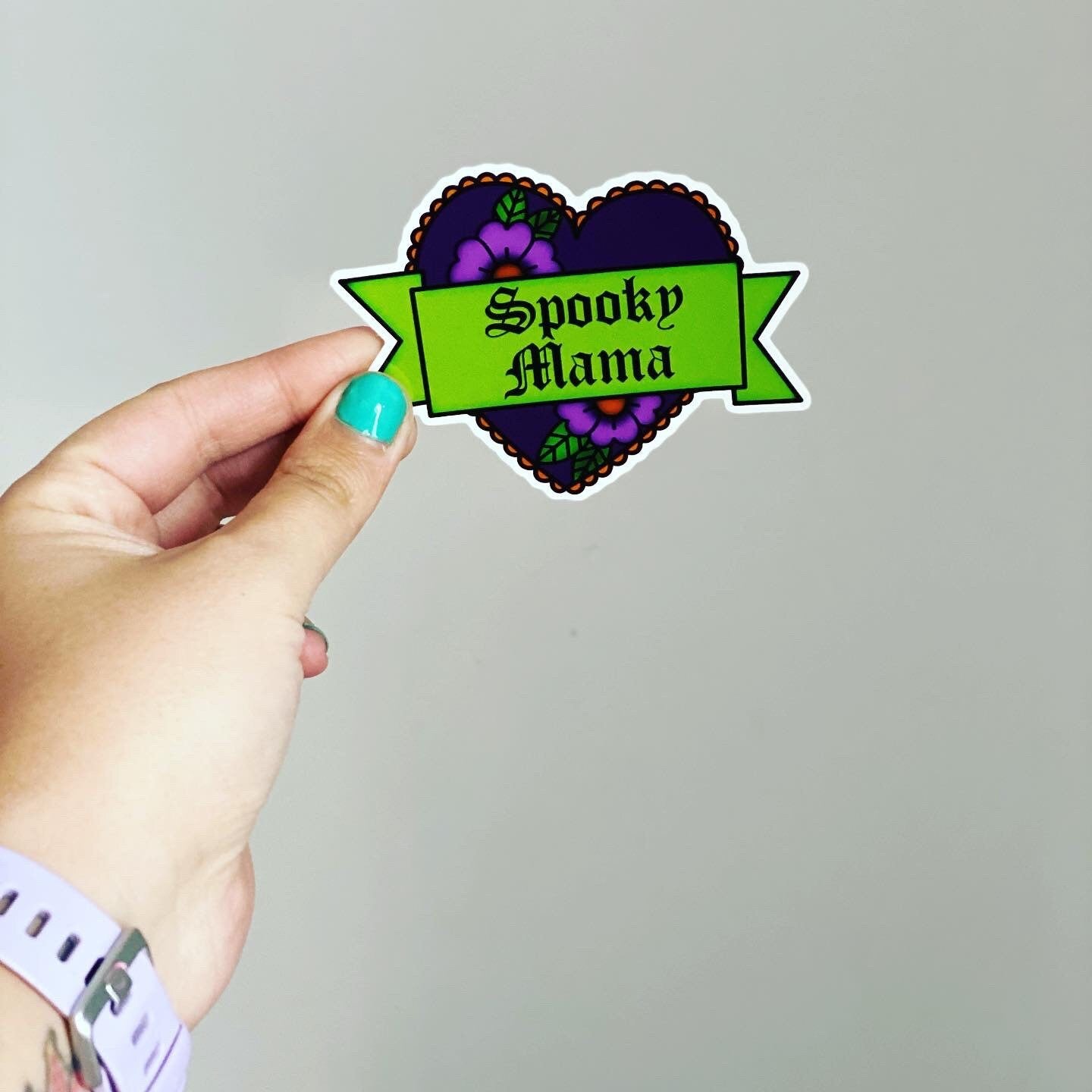 Spooky Mama // Vinyl Sticker